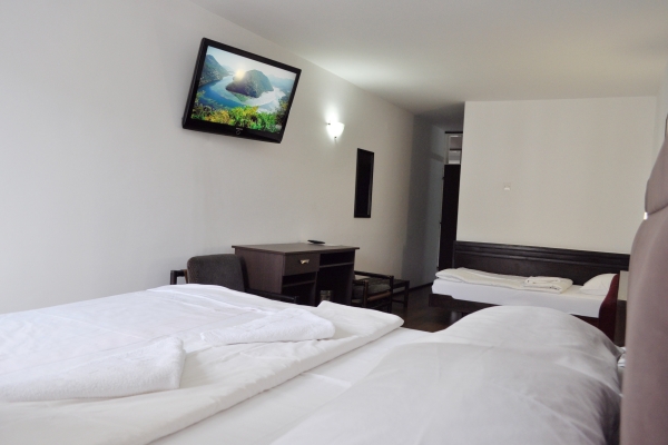 Hotel Komovi (Berane)